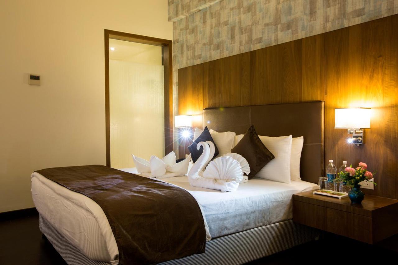 We Hotel Chinchwad , Pune